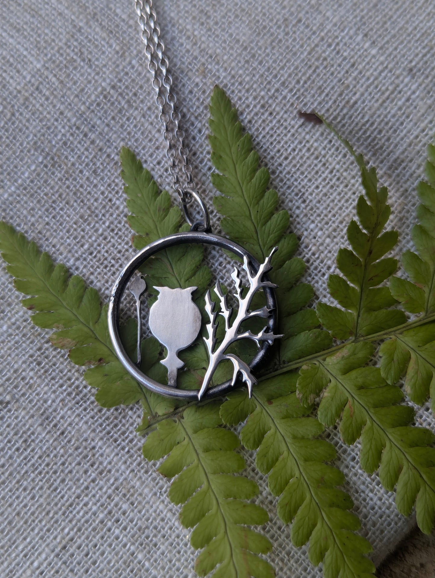 Poppy head pendant